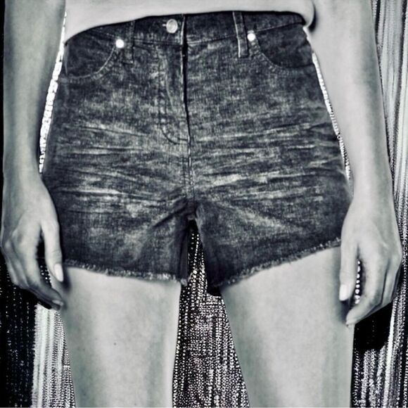 GAP Shorts Gray Corduroy Cut Offs Frayed Raw Hem Casual Vacation Summer Size 6 - Picture 8 of 16